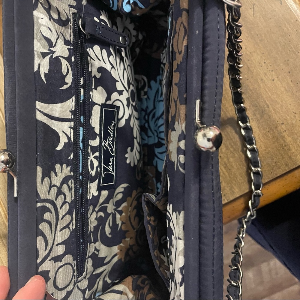 Elegant Navy Vera Bradley Quilted Women's Bag - Picture 8 of 10